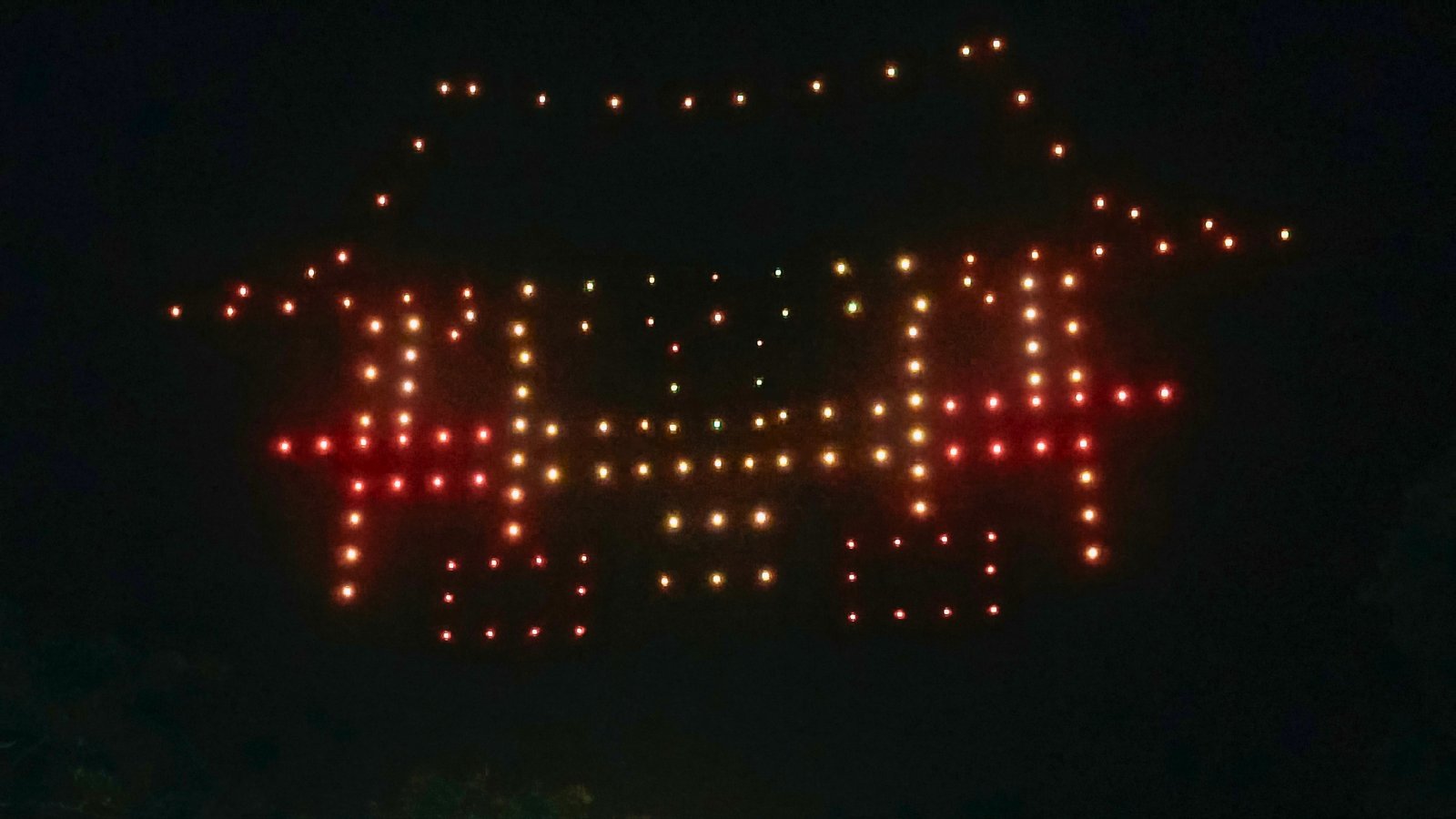 Suasana malam puncak dengan Judika dan penonton